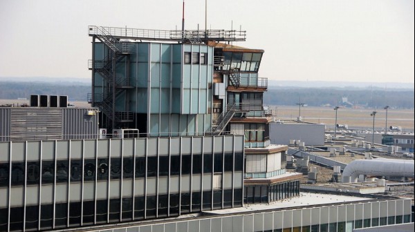 Electromagnetic compatibility studies (ILS and ASR) concerning new fire station at Frankfurt/Main airport completed