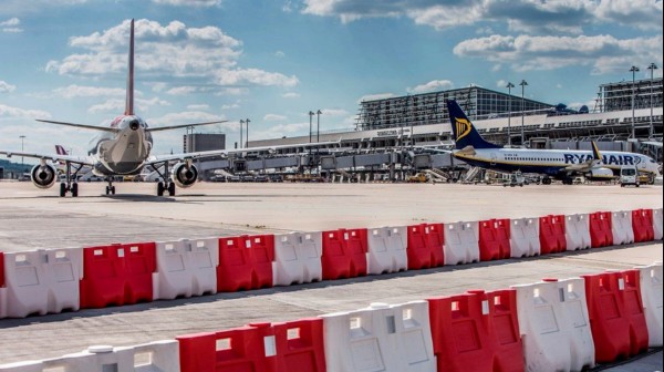 MV BW beauftragt Sicherheitsbewertung für die Teilerneuerung der Start- und Landebahn am Flughafen Stuttgart